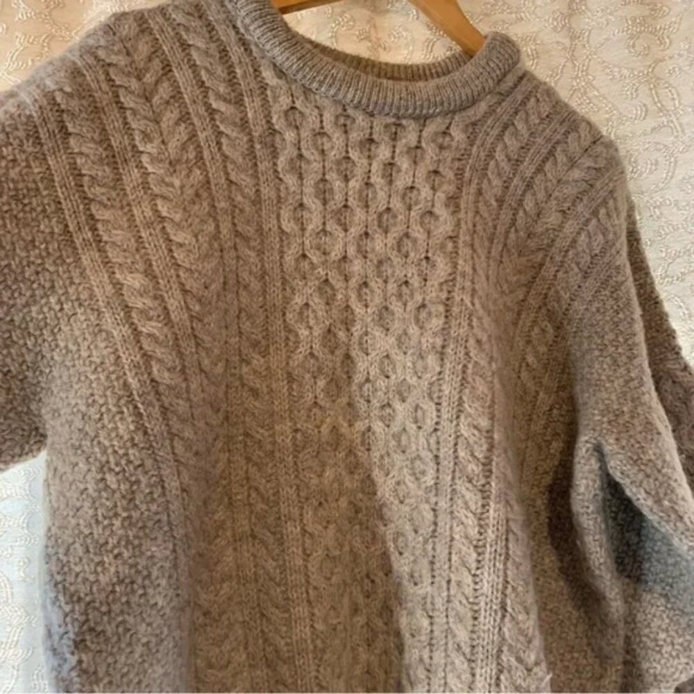 Women sweater